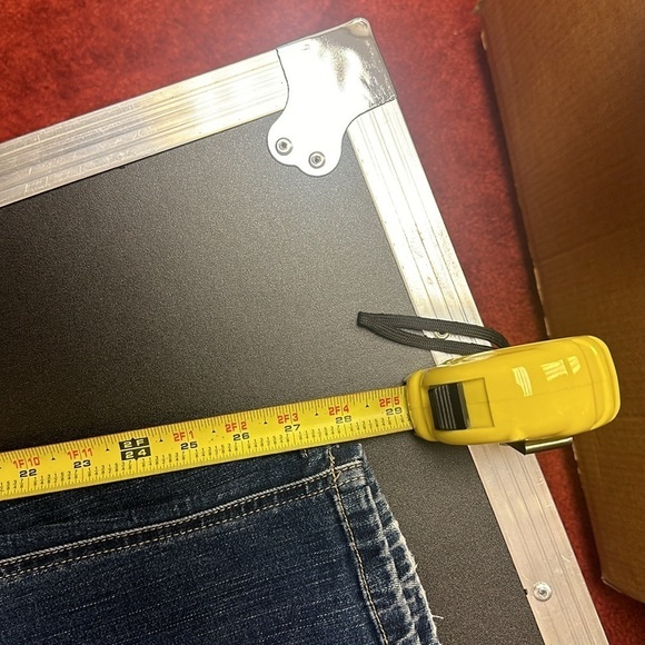 White House Black Market Blue Skinny Jeans - Picture 9 of 10